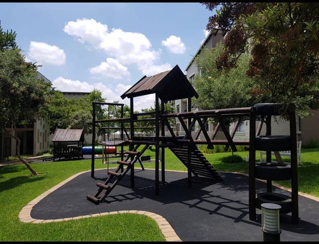 1 BEDROOM APARTMENT FOR SALE IN FOURWAYS